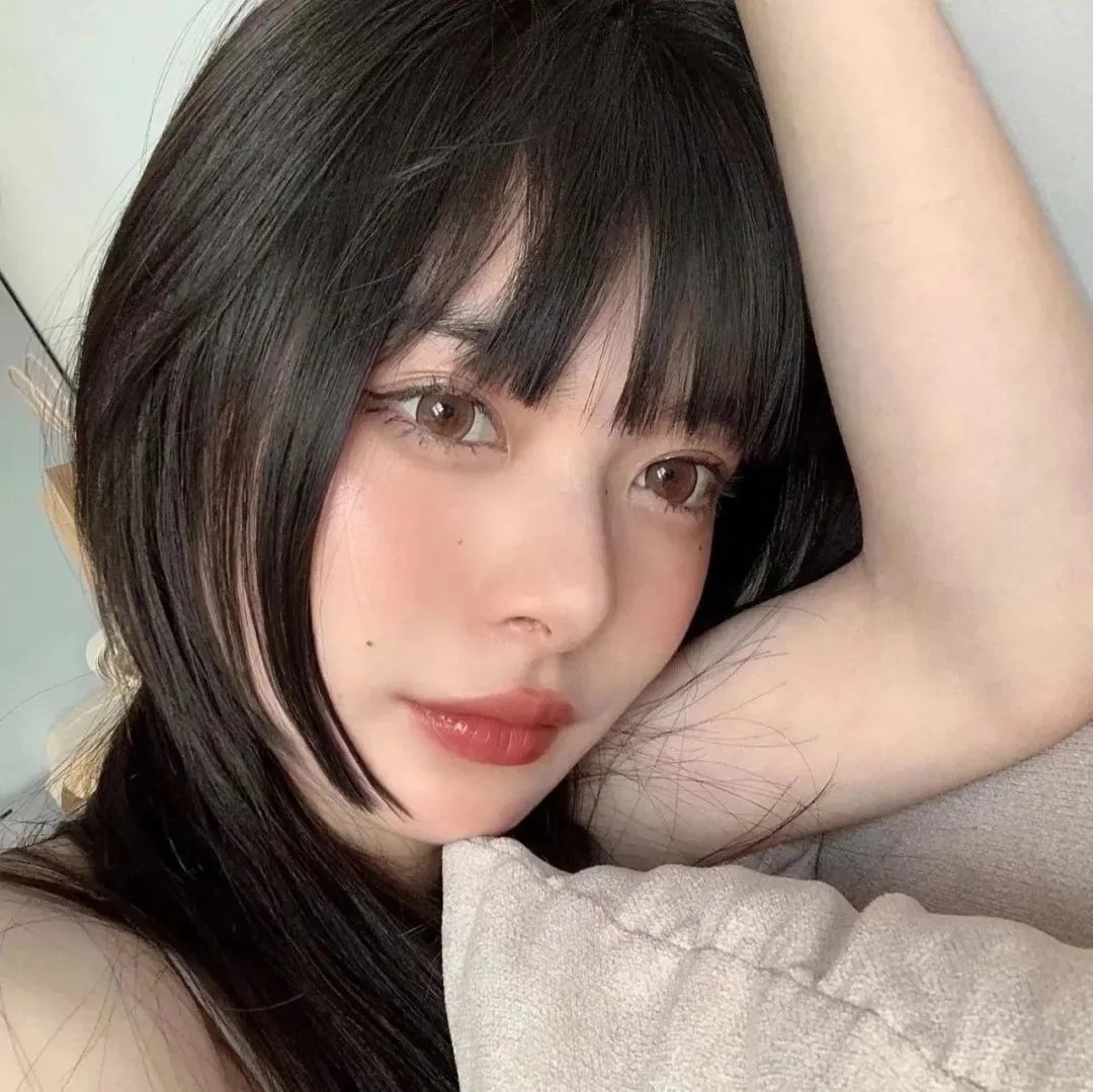 克洛伊封面